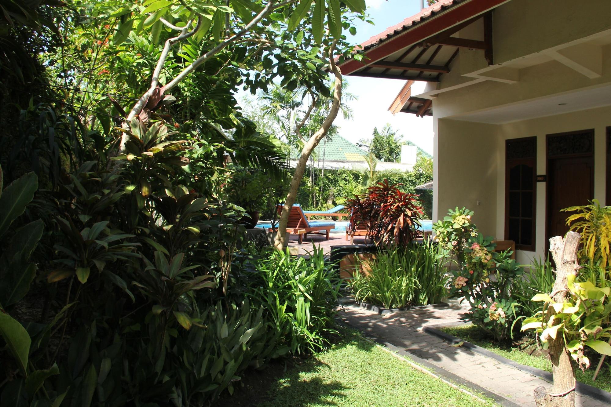 Seminyak Paradiso Hotel Ngoại thất bức ảnh