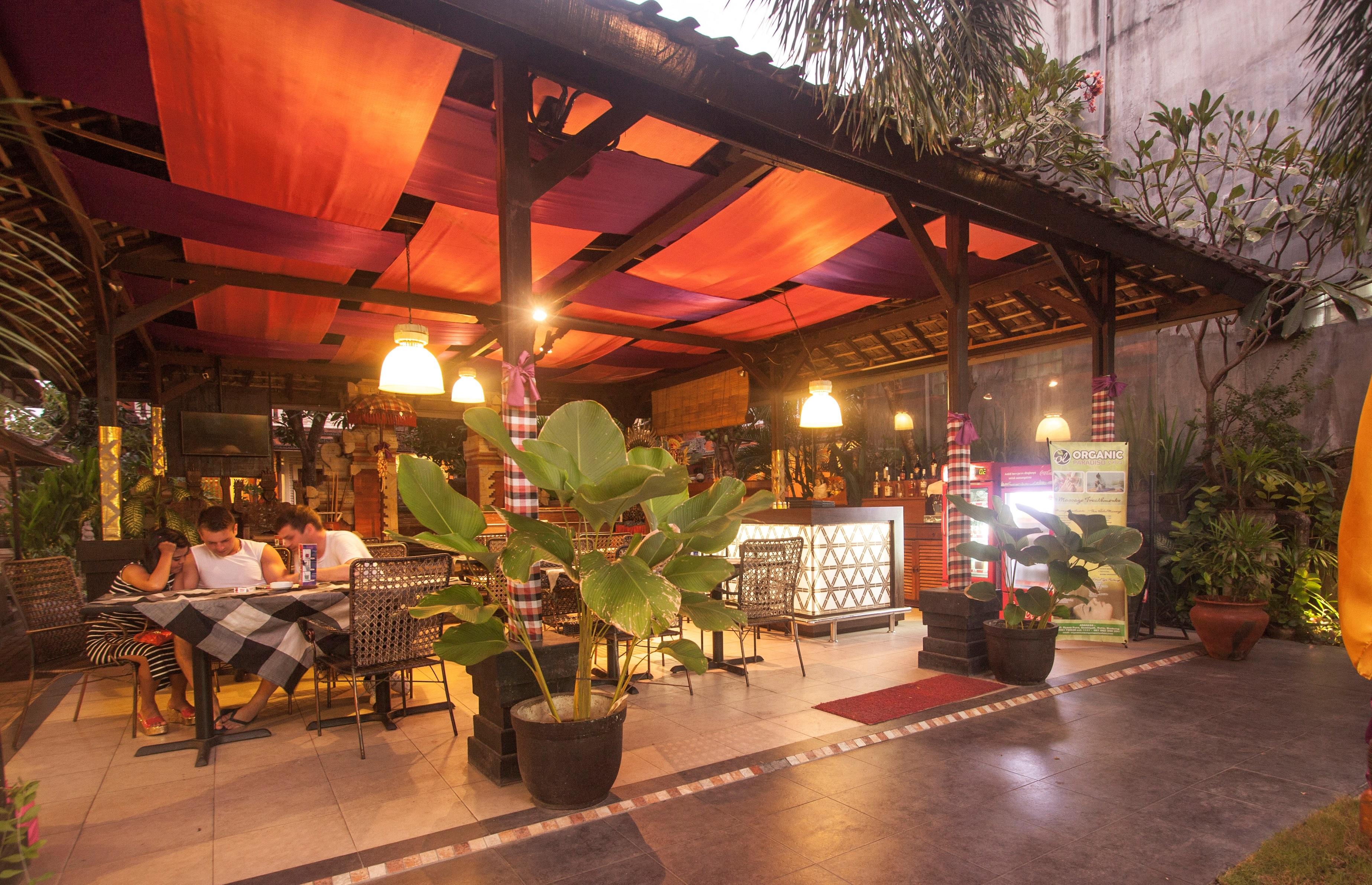 Seminyak Paradiso Hotel Ngoại thất bức ảnh