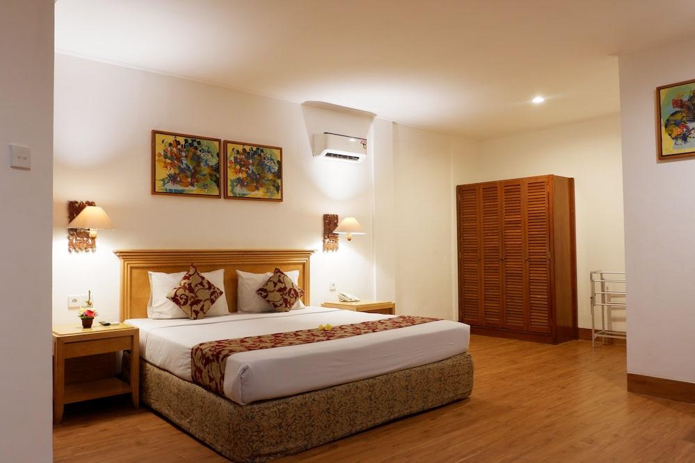 Seminyak Paradiso Hotel Ngoại thất bức ảnh