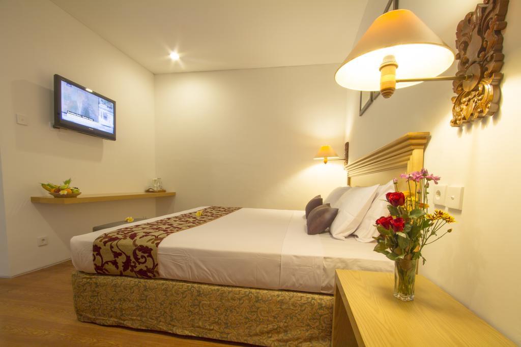 Seminyak Paradiso Hotel Phòng bức ảnh